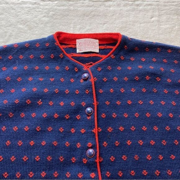 Pendleton Vintage 100% Wool Red and Blue Cardigan Size Large Petite - Picture 4 of 10